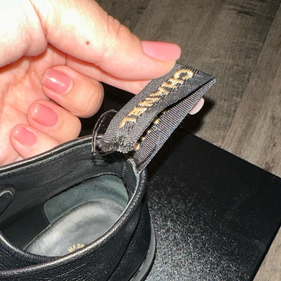 Chanel lace up boots - Picture 10 of 10